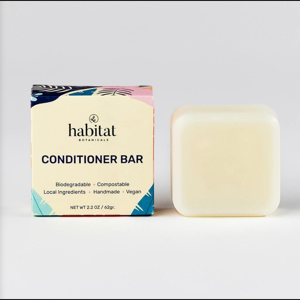 Plastic free eco-friendly solid conditioner bar